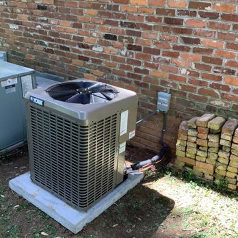Universal Heating & Cooling - Heating & Air Conditioning/HVAC Near Me - Goodlettsville, Tennessee Universal Heating & Cooling - Heating & Air Conditioning/HVAC Near Me - Goodlettsville, Tennessee