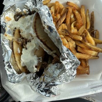 Efe's Greek Kitchen - Giro and greek salad - Greek Near Me - Gulf Shores, Alabama
