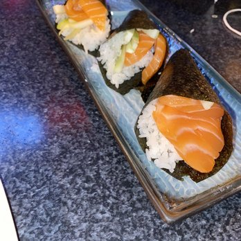 FUJIYA - salmon hand roll - Japanese Near Me - Burbank, California FUJIYA - salmon hand roll - Japanese Near Me - Burbank, California