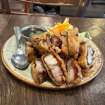 Siam Le Bien - Crispy pork belly - Thai Near Me - Burnaby, British Columbia Siam Le Bien - Crispy pork belly - Thai Near Me - Burnaby, British Columbia