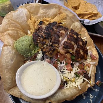 Rock Taco - Rock Taco salad with spicy jalapeño ranch dressing placed in fried tortilla. Chicken asado on top. - Tacos Near Me - Rock Hill, South Carolina