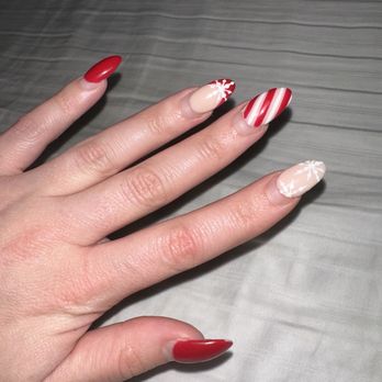 Cherry’s Nails & Spa - This is 5 weeks of having these nails... I know they're grown out but they haven't lifted at all. - Nail Salons Near Me - Prescott, Arizona