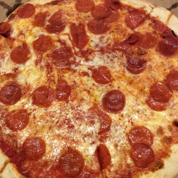 Filippo's Pizza - Delivery under 25 minutes not to shabby - Pizza Near Me - Edgewater, Florida