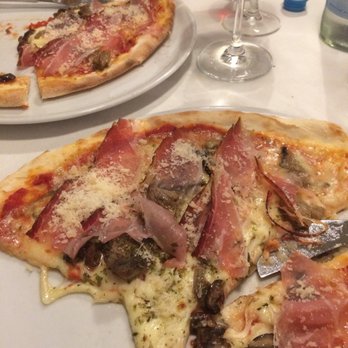 Ristorante Al Torchio - Tirolian pizza -- jus wonderful - Italian Near Me - Bolzano, BZ Ristorante Al Torchio - Tirolian pizza -- jus wonderful - Italian Near Me - Bolzano, BZ