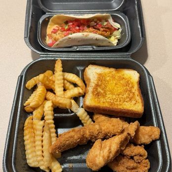 Zaxbys - Big Zax snack with chicken taco - Chicken Wings Near Me - Vidalia, Georgia Zaxbys - Big Zax snack with chicken taco - Chicken Wings Near Me - Vidalia, Georgia