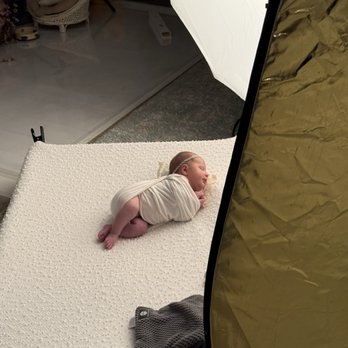 Petite Studios - Session Photography Near Me - Naperville, Illinois
