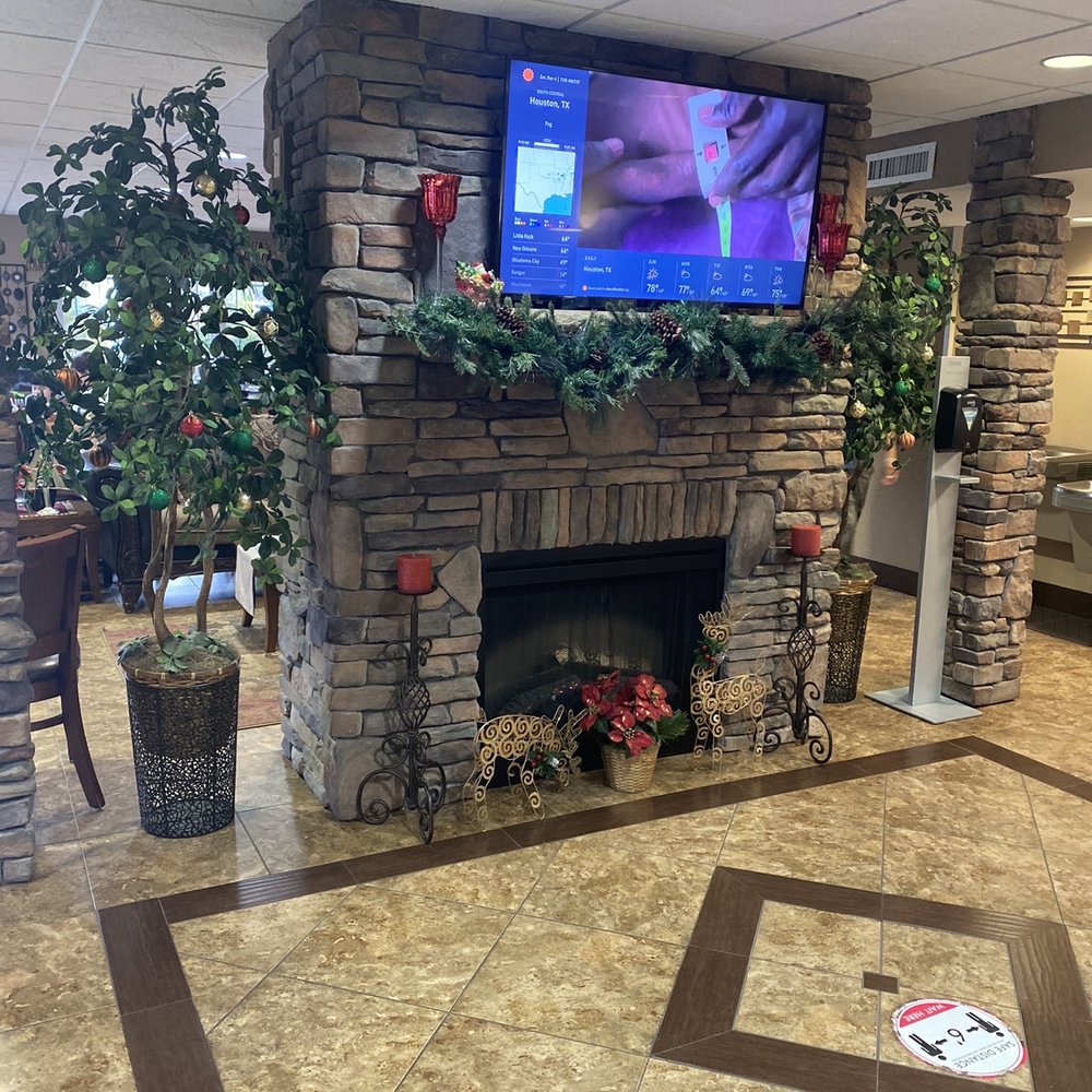StoneBrook Lodge - Lobby - Hotels Near Me - Cherokee, North Carolina StoneBrook Lodge - Lobby - Hotels Near Me - Cherokee, North Carolina