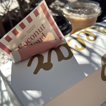 Sidecar Doughnuts & Coffee - The box of sidecar - Donuts Near Me - Culver City, California