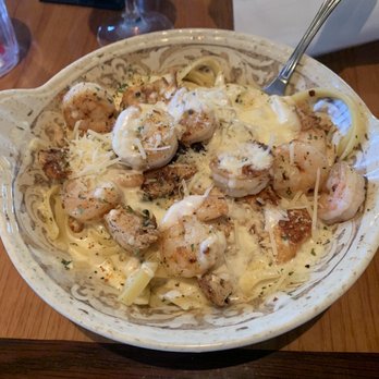 Romeo's Italian Kitchen - Chicken Alfredo with Shrimp. - Italian Near Me - Missoula, Montana
