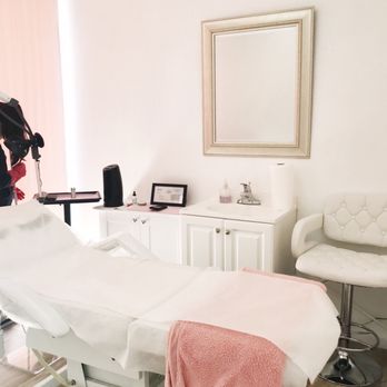 Dreamality - Dalena's main work room - Eyelash Service Near Me - San Jose, California Dreamality - Dalena's main work room - Eyelash Service Near Me - San Jose, California
