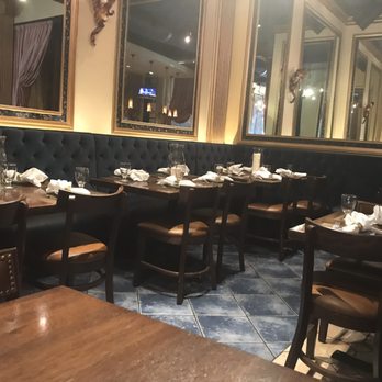 Sotto Sopra - Seating area - Italian Near Me - Baltimore, Maryland Sotto Sopra - Seating area - Italian Near Me - Baltimore, Maryland