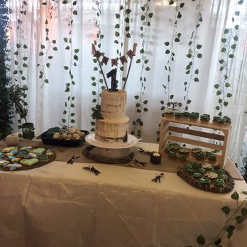 Famous Kabob & Karahi - Cake table - Halal Near Me - Laurel, Maryland