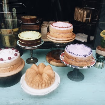 Lovecrumbs - Window display - Coffee & Tea Near Me - Edinburgh, EDH