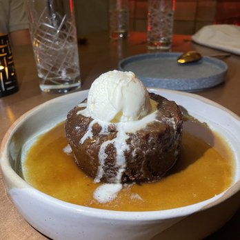 Gordon Ramsay Hell's Kitchen - Toffee Pudding - Desserts Near Me - Washington, DC, District of Columbia