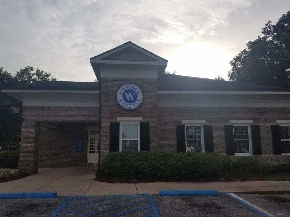 HANCOCK WHITNEY Updated April 2024 7700 Airport Blvd, Mobile