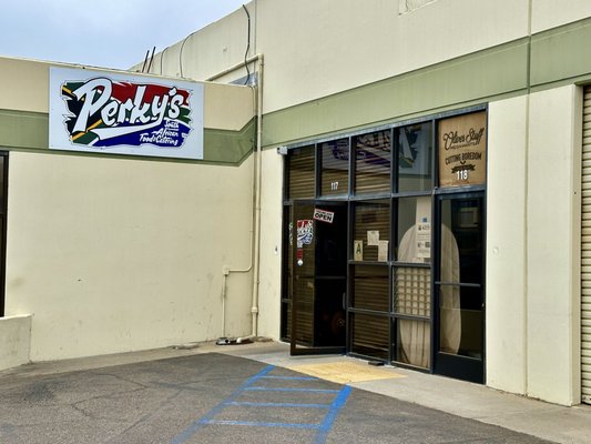 Perky’s by null