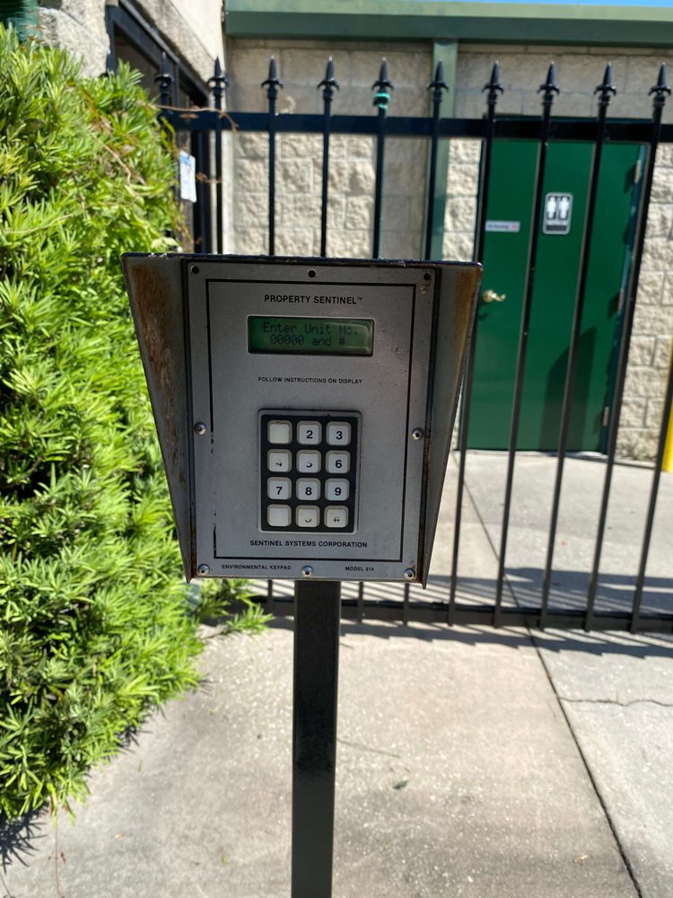 STORAGE DEPOT OF GAINESVILLE Updated July 2024 27 Photos 2707 SW