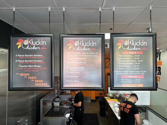The Kluckin Chicken by null