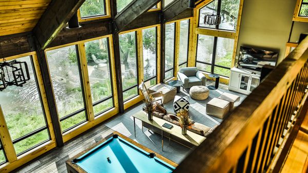 East Bank on Mill Creek