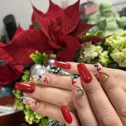 Divine Nails - Divine Nails in rocklin 916-624-8568
