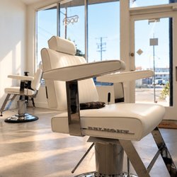 The Art Of Kevins Barbershop - Modern barbershop