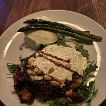 Local Flavor Cafe - Chicken chiara - New American Near Me - Eureka Springs, Arkansas Local Flavor Cafe - Chicken chiara - New American Near Me - Eureka Springs, Arkansas