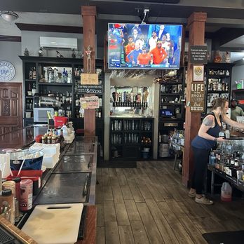 Feisty Pint - Bar area - Pubs Near Me - Grand Junction, Colorado Feisty Pint - Bar area - Pubs Near Me - Grand Junction, Colorado