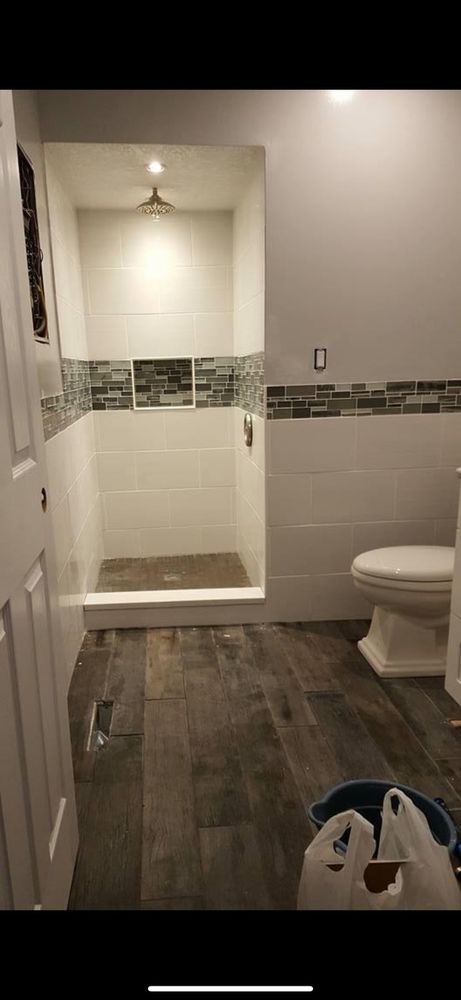 Slide of CS Custom, Kitchen, Baths, & More