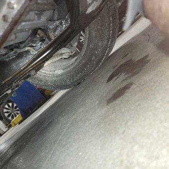 Quality Transmission & Auto Service - Leaking - Auto Repair Near Me - Chicago, Illinois Quality Transmission & Auto Service - Leaking - Auto Repair Near Me - Chicago, Illinois