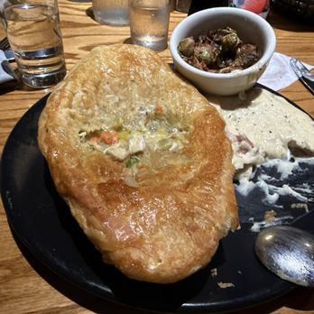 Bobby Q - Mesa - Chicken Pot Pie - New American Near Me - Mesa, Arizona