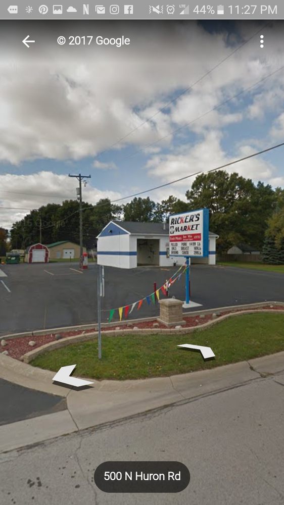 RICKER’S M13 MARKET Updated August 2024 503 N Huron Rd, Linwood