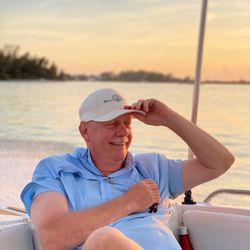 Sunshine Living Boat Rental