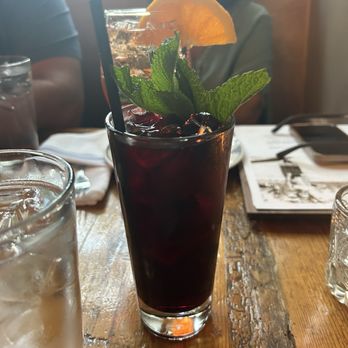 Bida Manda - BlackBerry mojito - Laotian Near Me - Raleigh, North Carolina