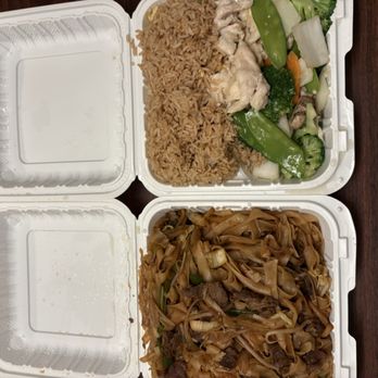 China 8 - Top chicken with mixed vegetable and fried rice Bottom beef chow fun - Chinese Near Me - Cathedral City, California China 8 - Top chicken with mixed vegetable and fried rice Bottom beef chow fun - Chinese Near Me - Cathedral City, California