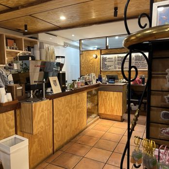 Kijitora EAST - Inside - Coffee & Tea Near Me - Brooklyn, New York
