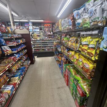 Corner Mini Mart - Convenience Stores Near Me - West Newton, Massachusetts Corner Mini Mart - Convenience Stores Near Me - West Newton, Massachusetts