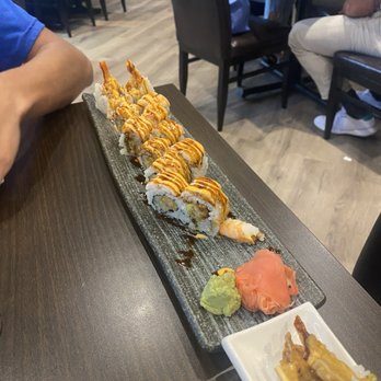 Takashi Bistro - Nasty sushi - Japanese Near Me - Memphis, Tennessee