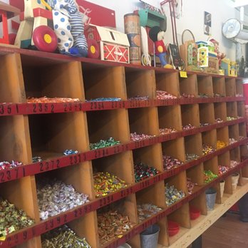 Sugar On Main - Candy Stores Near Me - Madison, Indiana