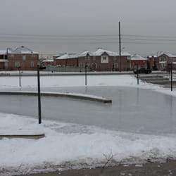 Vellore Village Community Centre - Skating rink
