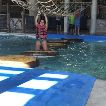 Great Wolf Lodge - Don't fall ! - Resorts Near Me - Centralia, Washington Great Wolf Lodge - Don't fall ! - Resorts Near Me - Centralia, Washington