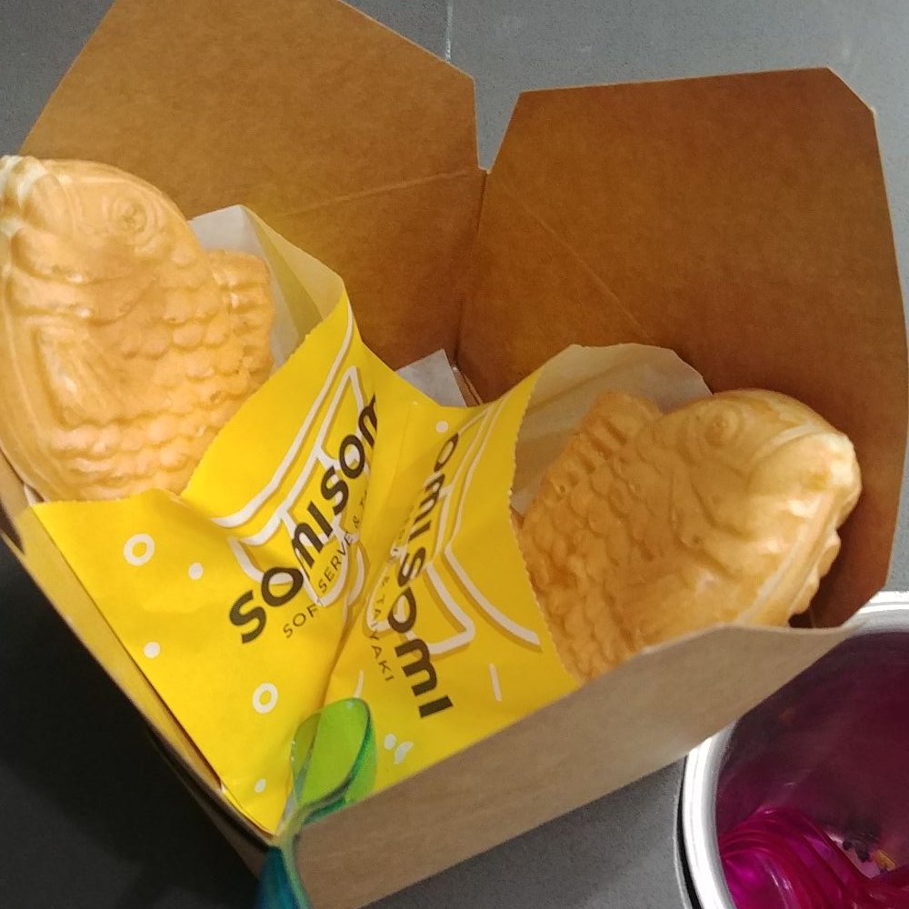 Somisomi - Fishies in a box - Desserts Near Me - Frisco, Texas Somisomi - Fishies in a box - Desserts Near Me - Frisco, Texas