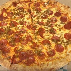 AJ Bambino Pizzeria - Extra large pizza Extra cheese Pepperoni and sausage