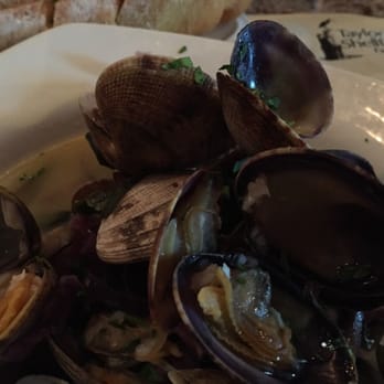Taylor Shellfish Oyster Bar - 'Manila Clams Steamer' - Steamed Manila Clams, (zero - WTF?) spicy pork sausage, shiitake mushrooms, purple cabbage, & wakame. - Seafood Near Me - Seattle, Washington