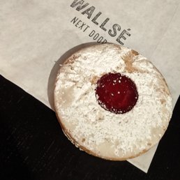 Linzer Cookie Linzer Cookie