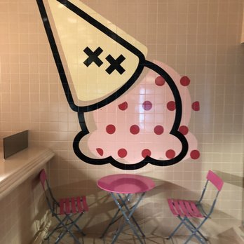 XO Ice Cream and Waffles - Ice cream wall mural - Ice Cream & Frozen Yogurt Near Me - Calgary, Alberta XO Ice Cream and Waffles - Ice cream wall mural - Ice Cream & Frozen Yogurt Near Me - Calgary, Alberta