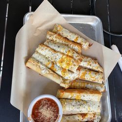 Konrad's Kitchen and Tap House