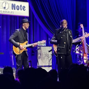Blue Note Jazz Clubs - Kem - Music Venues Near Me - Los Angeles, California