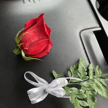 Becky's Flowers - Florists Near Me - Midland, Texas