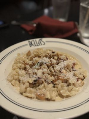 Bella's Italian Cafe by null