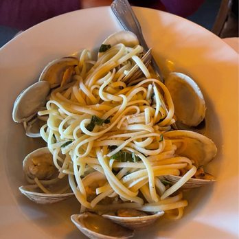 La Strada - Linguine w/ clams - Italian Near Me - American Canyon, California